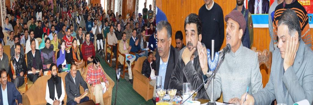 Haq Khan reviews progress of Rural Development works in Budgam