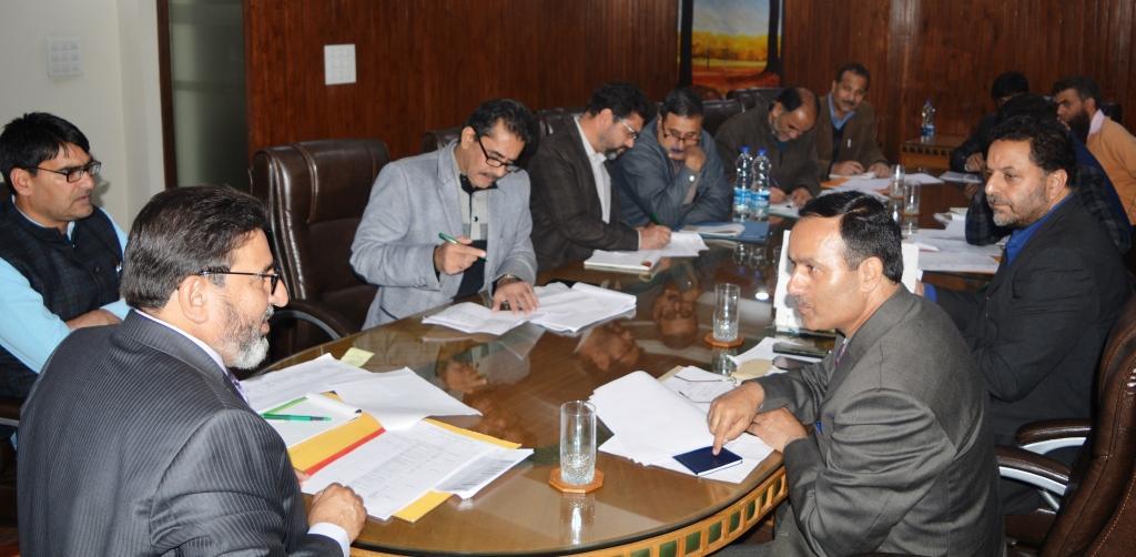 Altaf Bukhari reviews dev works of Edu Deptt