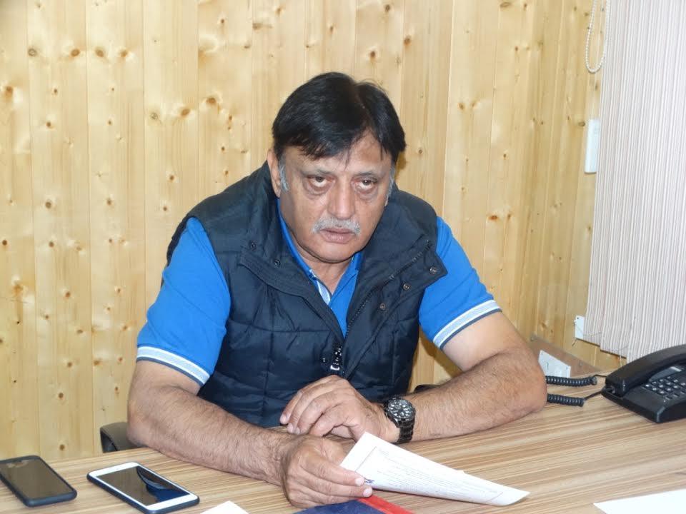 IGP greets people on Gurpurab