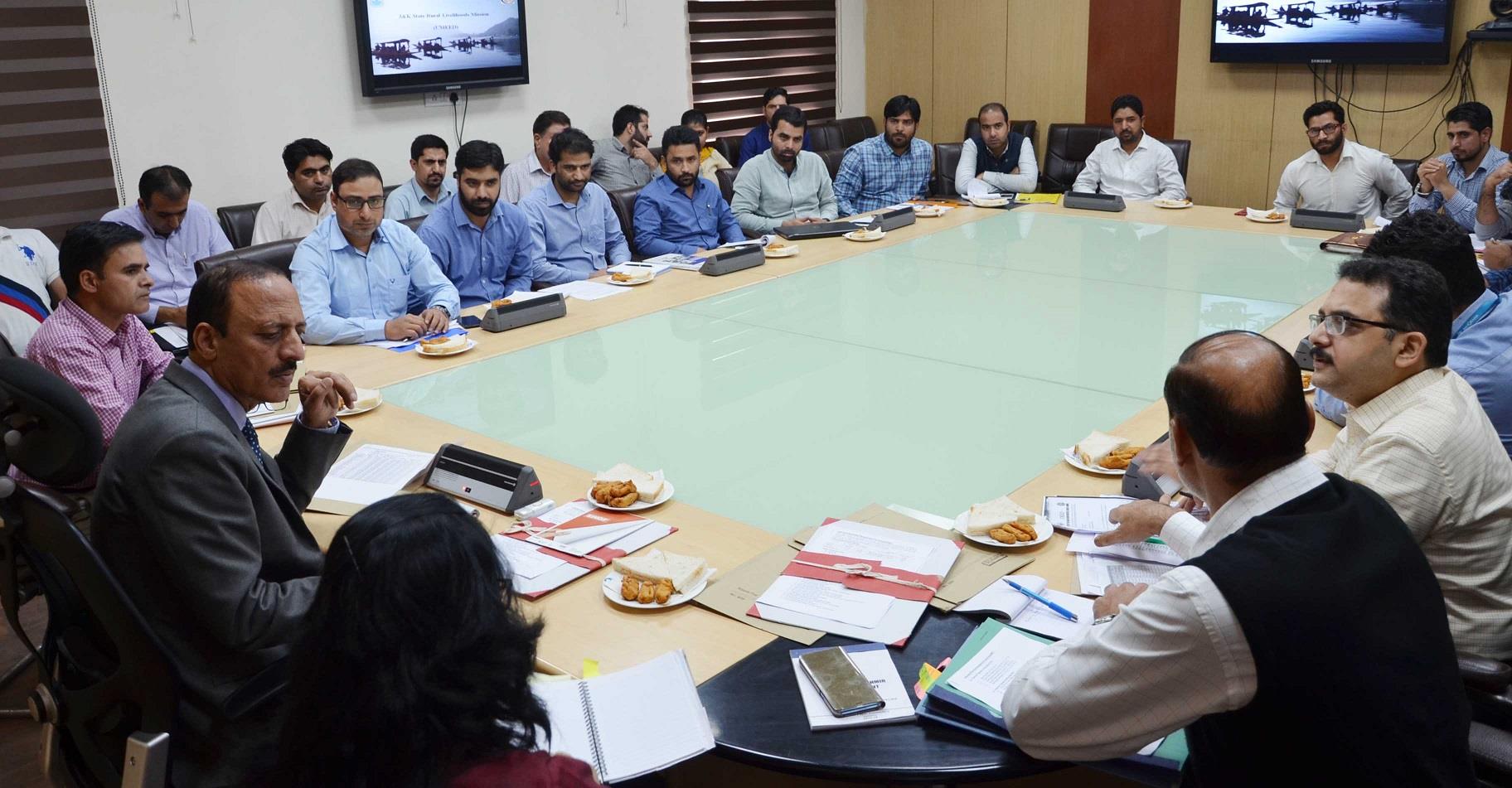 Abdul Haq calls for institutionalization of water resource conservation