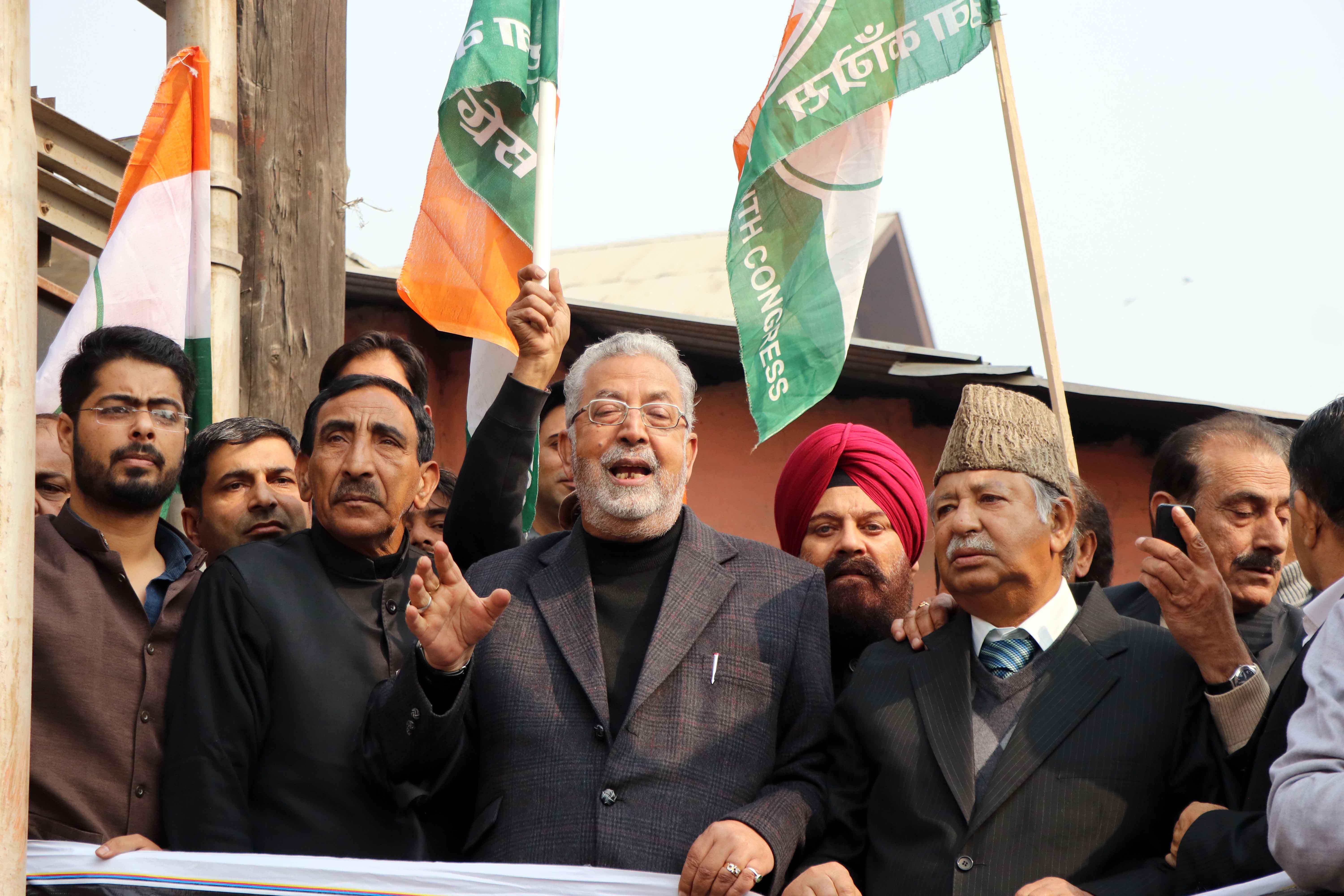 Congress stages protest demonstrations in Srinagar