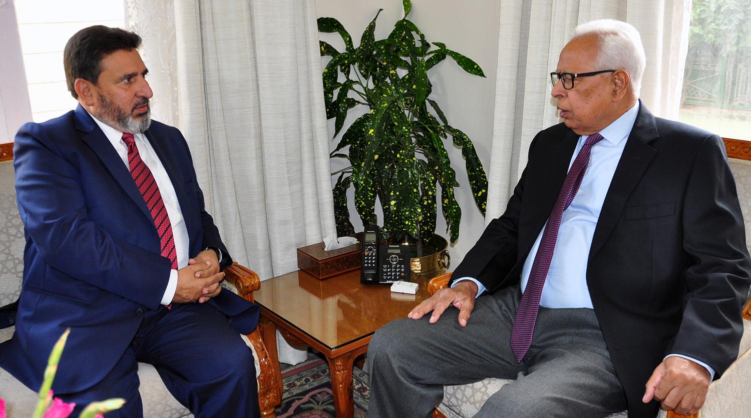 Minister for Education meets Governor