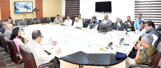 CS reviews implementation of PM’s Development Package for Migrants
