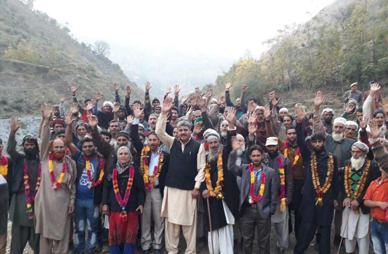 Shaheen seeks contingency plan for winter stocking in Ramban district