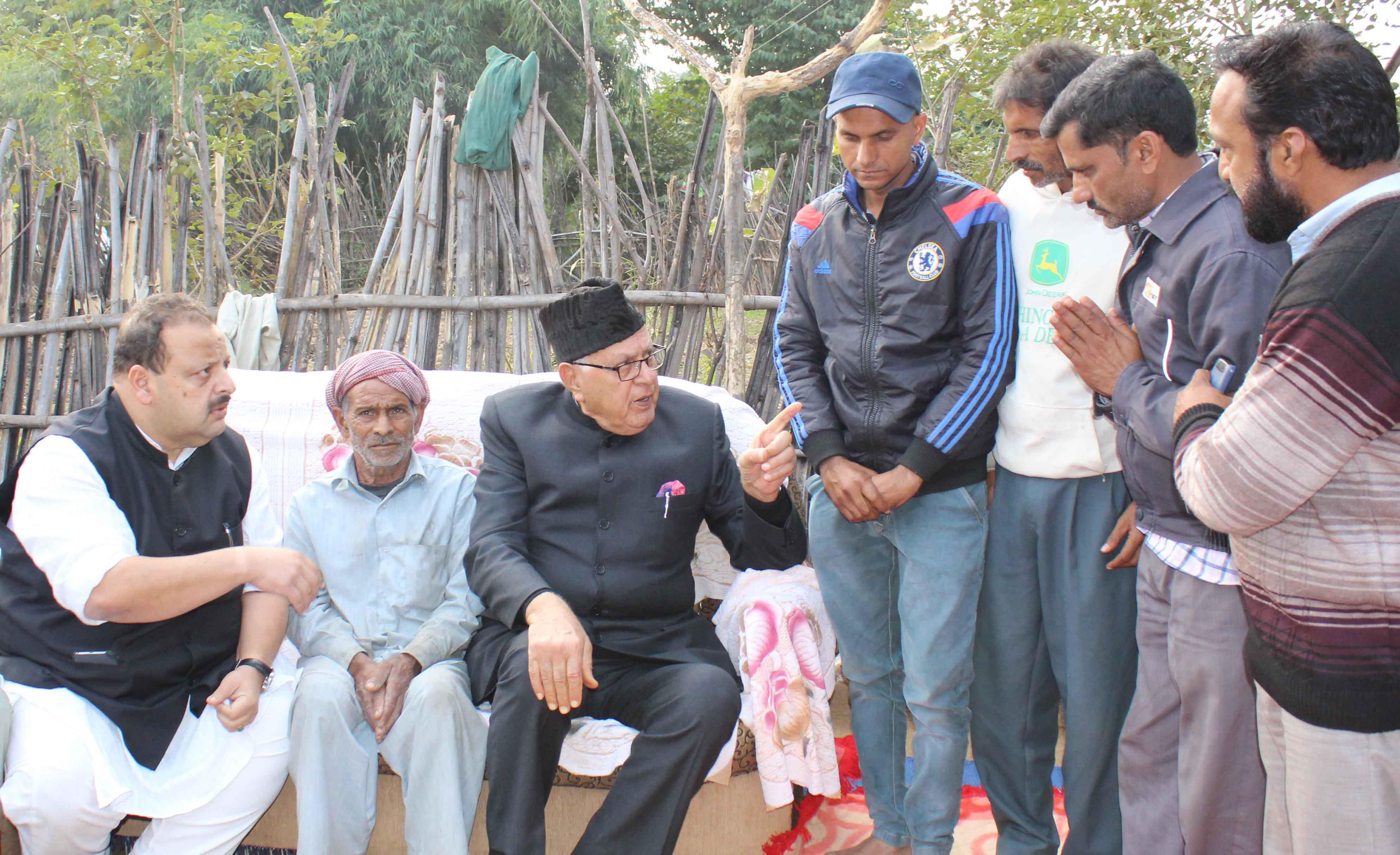 Farooq visits Sohanlal’s residence