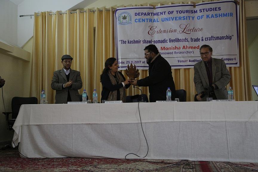 Shawl making in Kashmir multi-crore industry: Dr Monisha