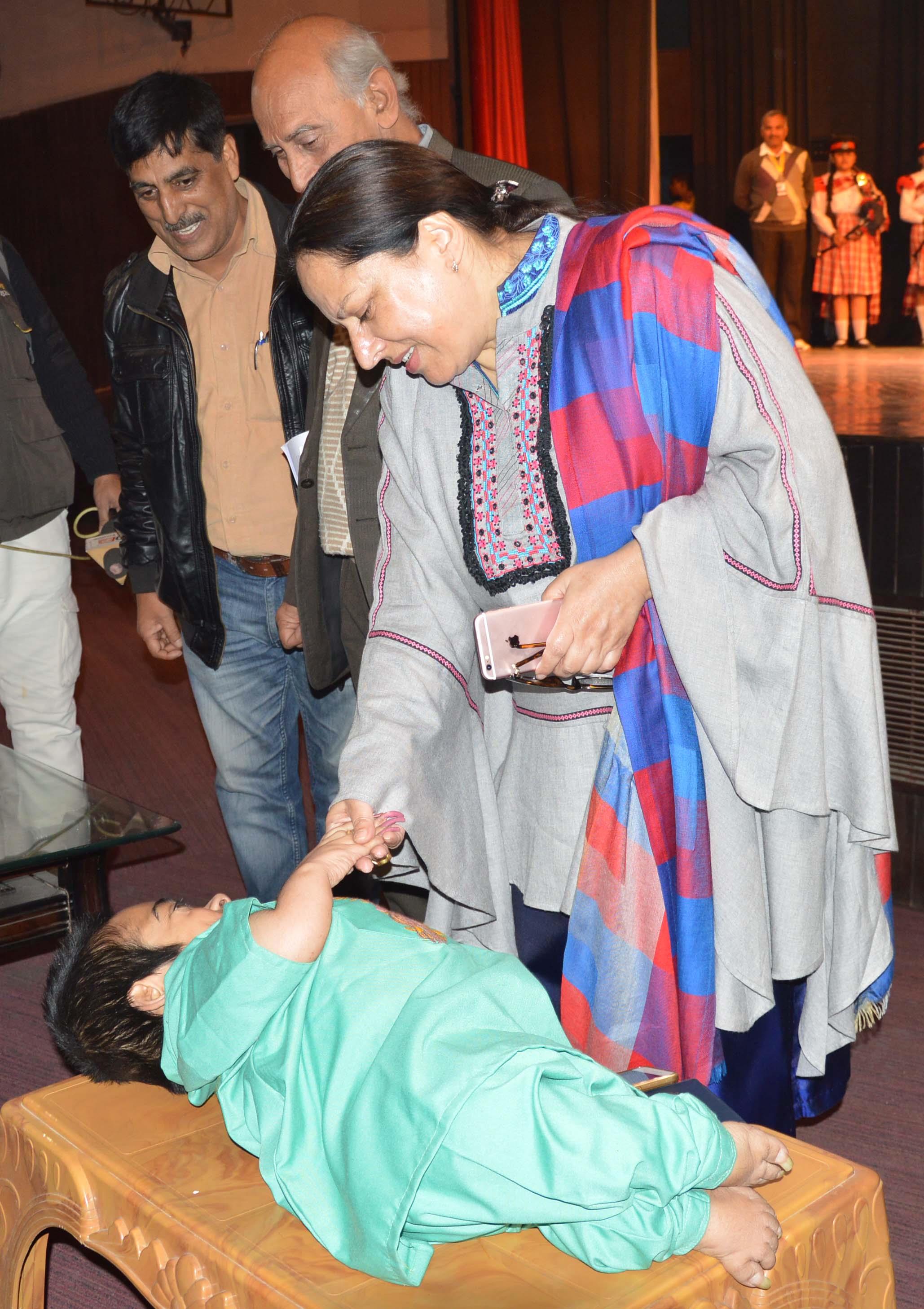Asiea Naqash for creating friendly environment for specially-abled