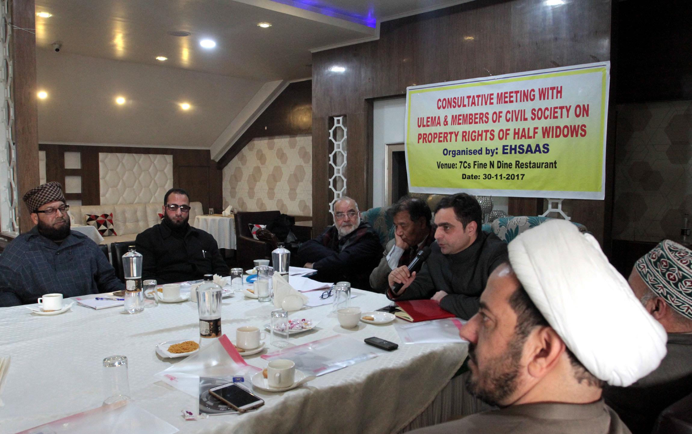 Ulemas, civil society discuss property-rights of half-widows