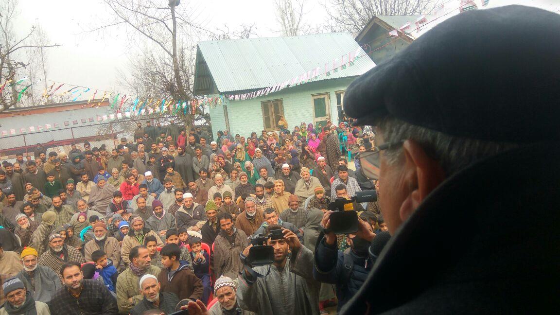 Government failed in reaching out to the remote areas: G H Mir