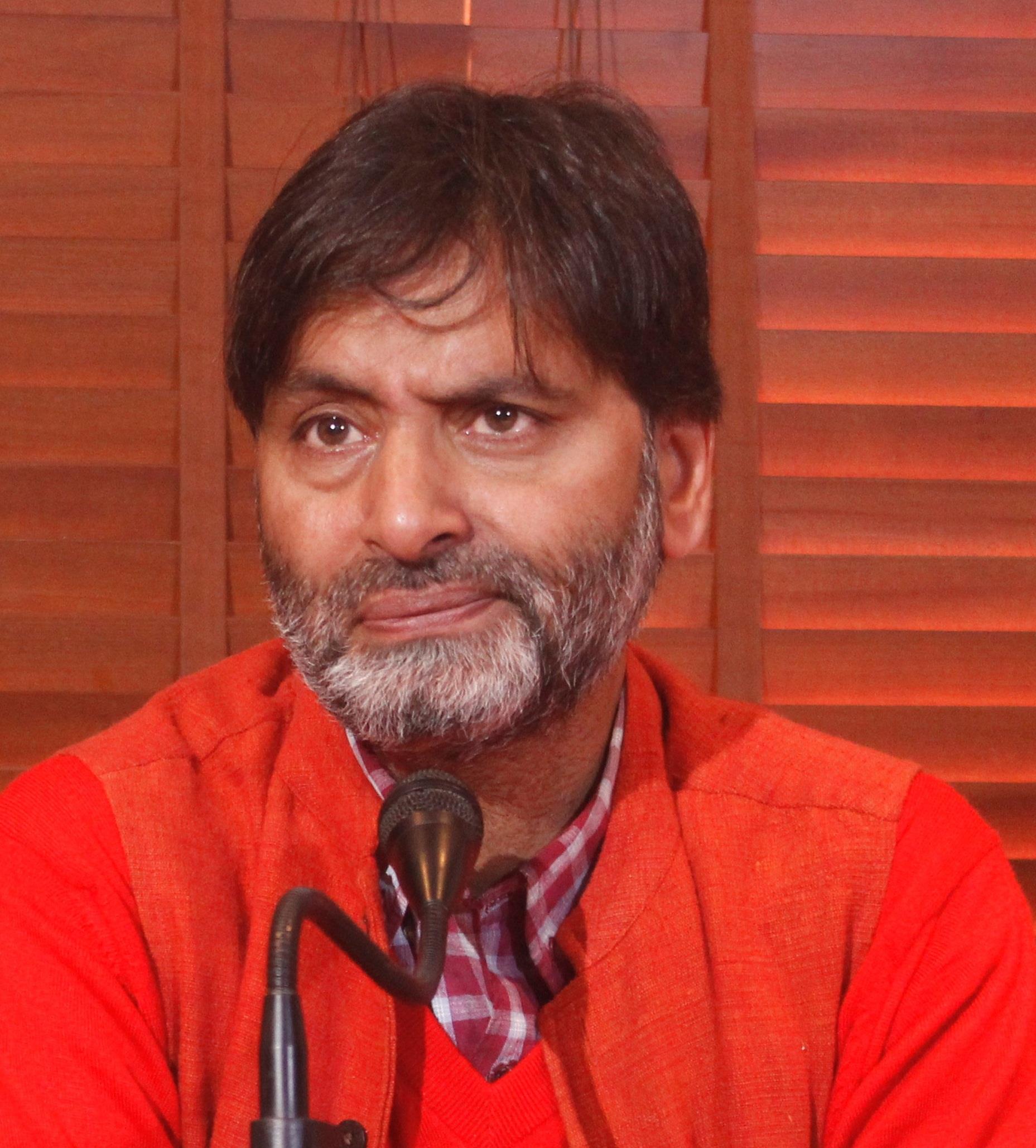 Yasin Malik, others released from Srinagar central jail