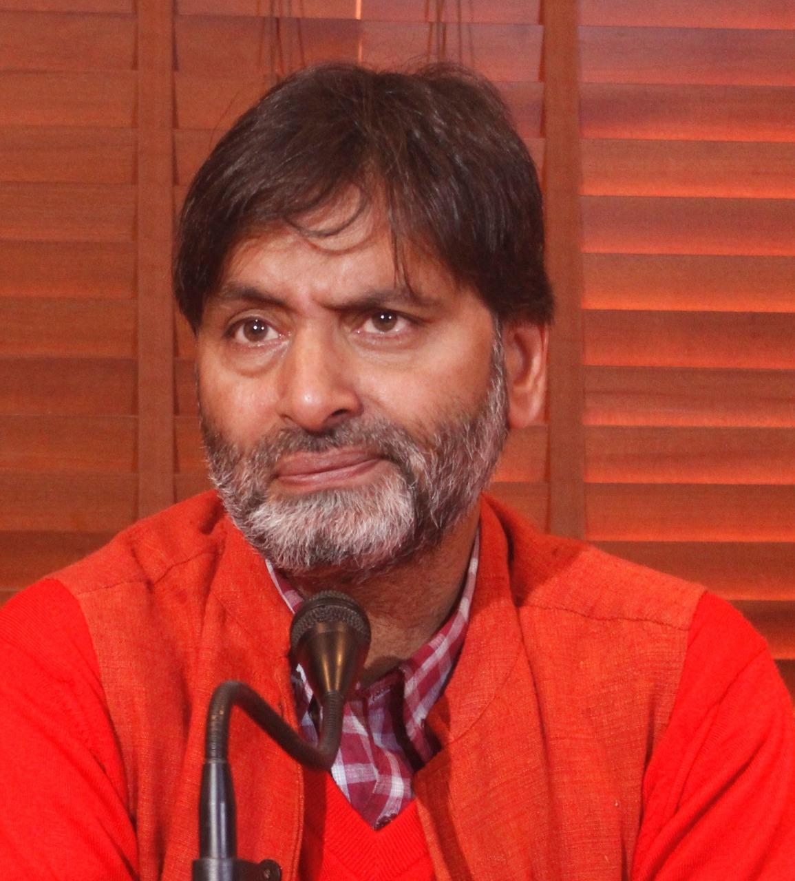Yasin Malik, others released from Srinagar central jail