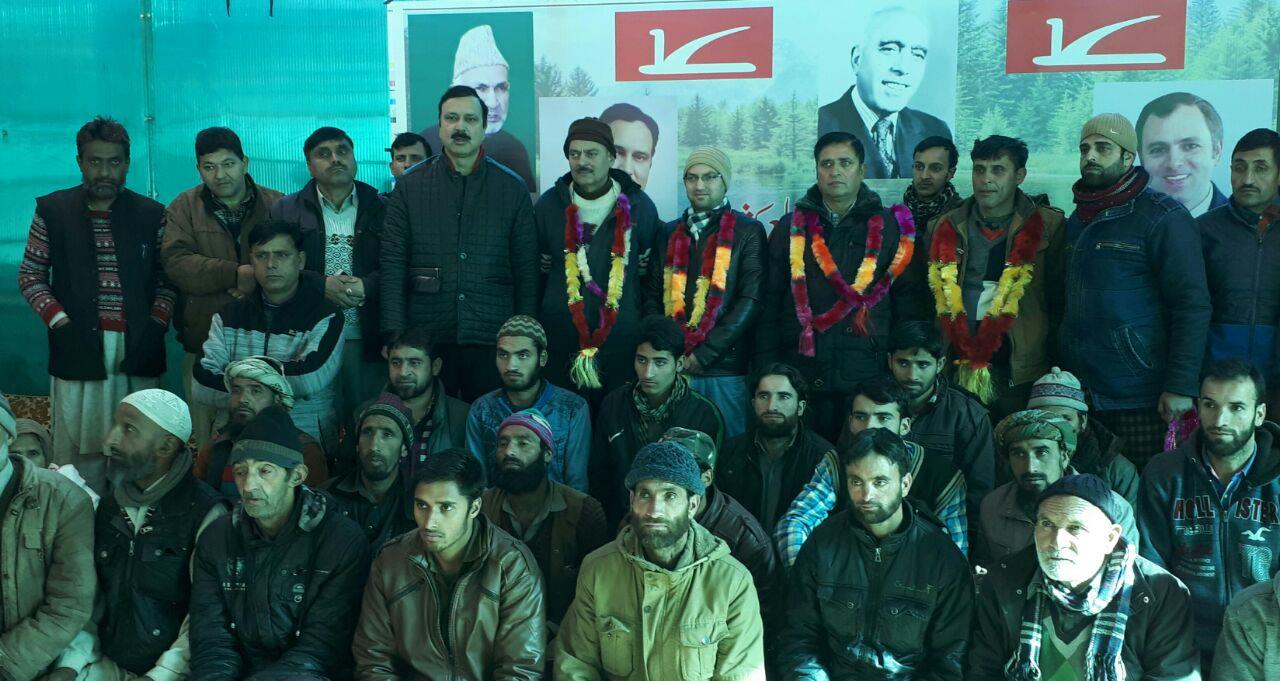 Prominent persons of Dachhan join NC