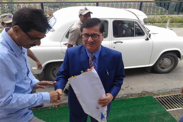 Manhas, Hajini congratulate State writers for bagging national honours