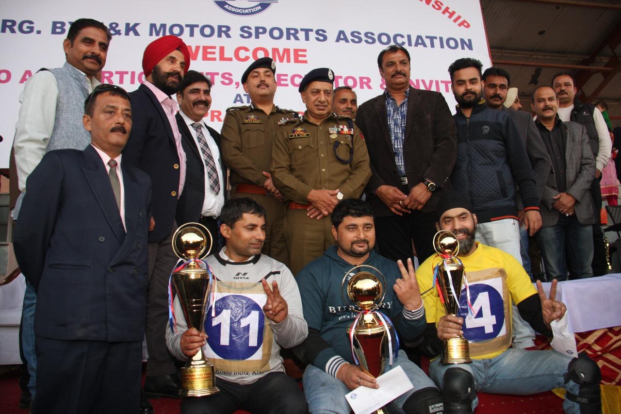 DGP distributes prizes among winners of Mobike Dirt Track Racing Championship