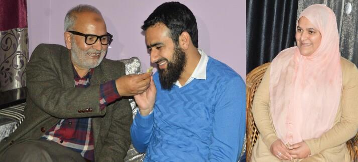 Naeem Akhtar meets KAS toppers