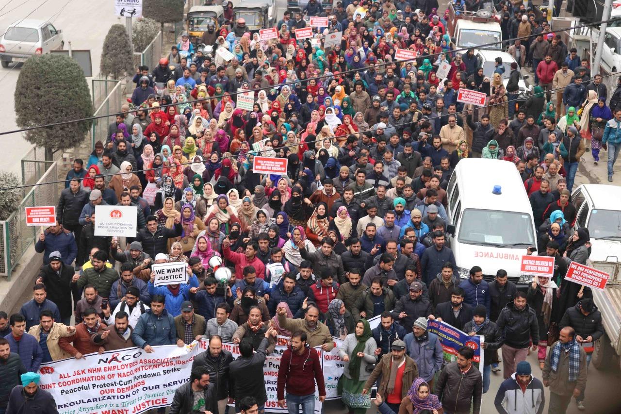 NHM employees continue to take streets for their demands