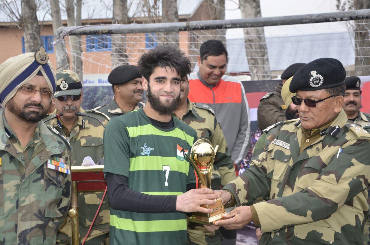 BSF Football tourney concludes at Bandipora
