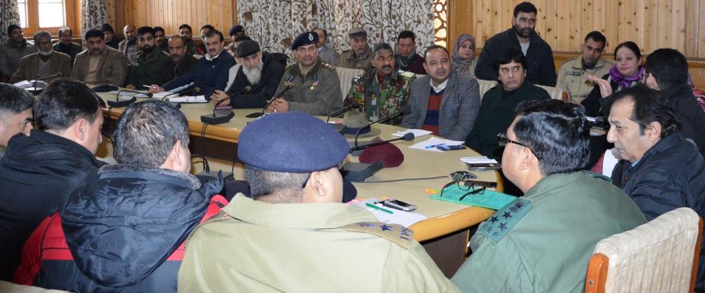 Div Com reviews Republic Day arrangements