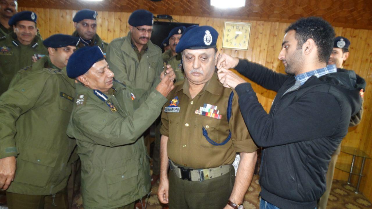 DGP decorates Munir Khan with ADGP rank