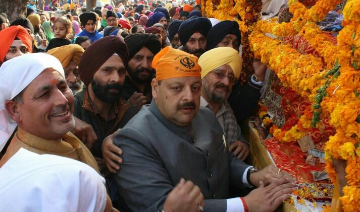 Rana joins Nagar Kirtan