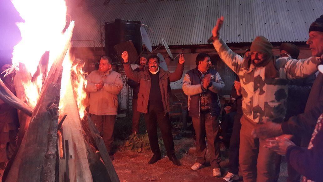 Detainees celebrate Lohri in Central jail