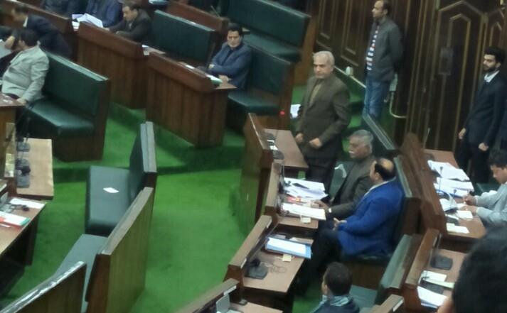 BJP MLAs silence Khalil Bandh for dubbing Hari Singh a feudalistic ruler