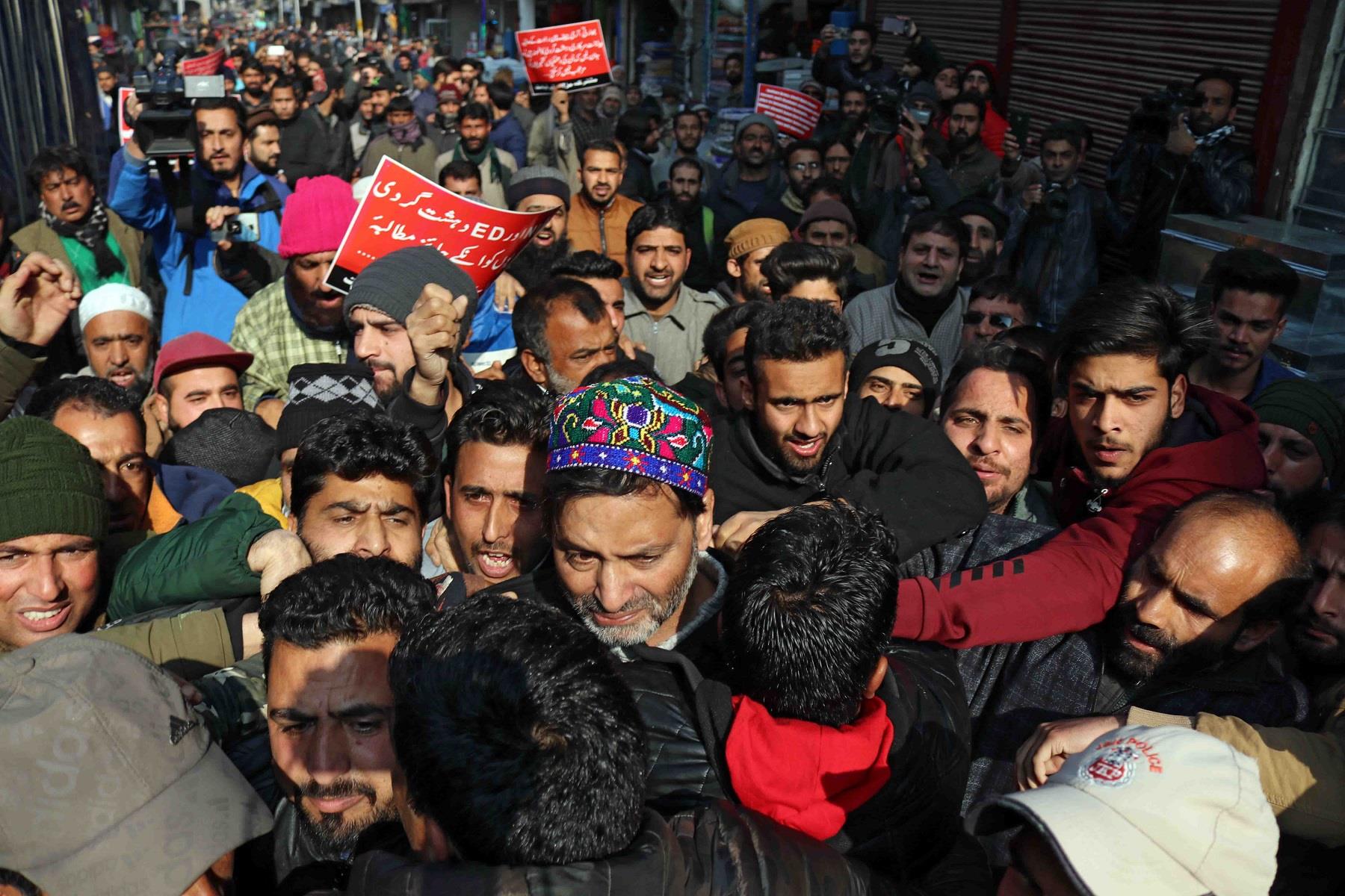 JKLF Chief, others arrested during protest in Srinagar