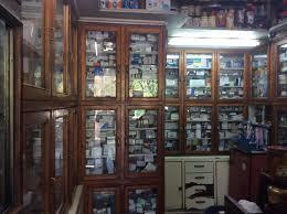 Unani medicos prescribe English medicines to patients in North Kashmir