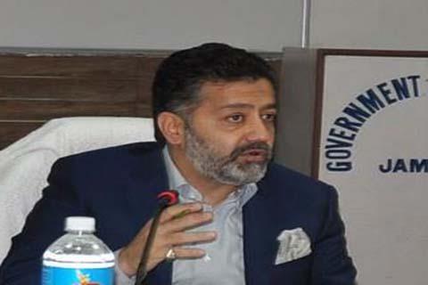 'Imran Ansari signed MoU with Deakin University'