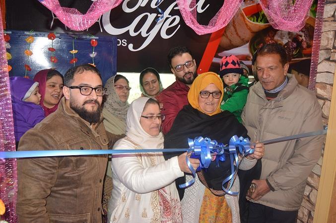ME’n’U Café inaugurated in Srinagar
