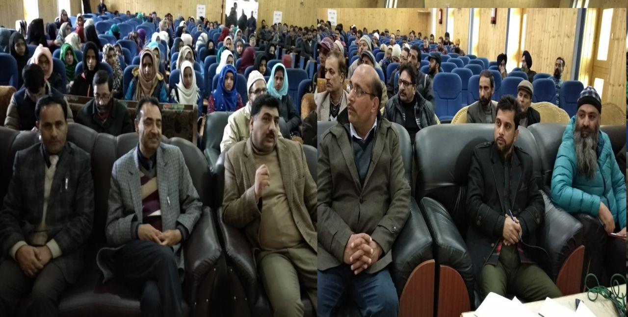 DSEK chairs B’la principals, headmasters meet