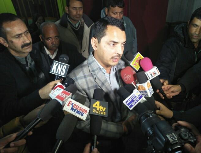 BJP's demand for apology from Akbar Lone on Pak slogan set aside