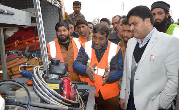 Daylong Disaster Management training programme held at Beerwah