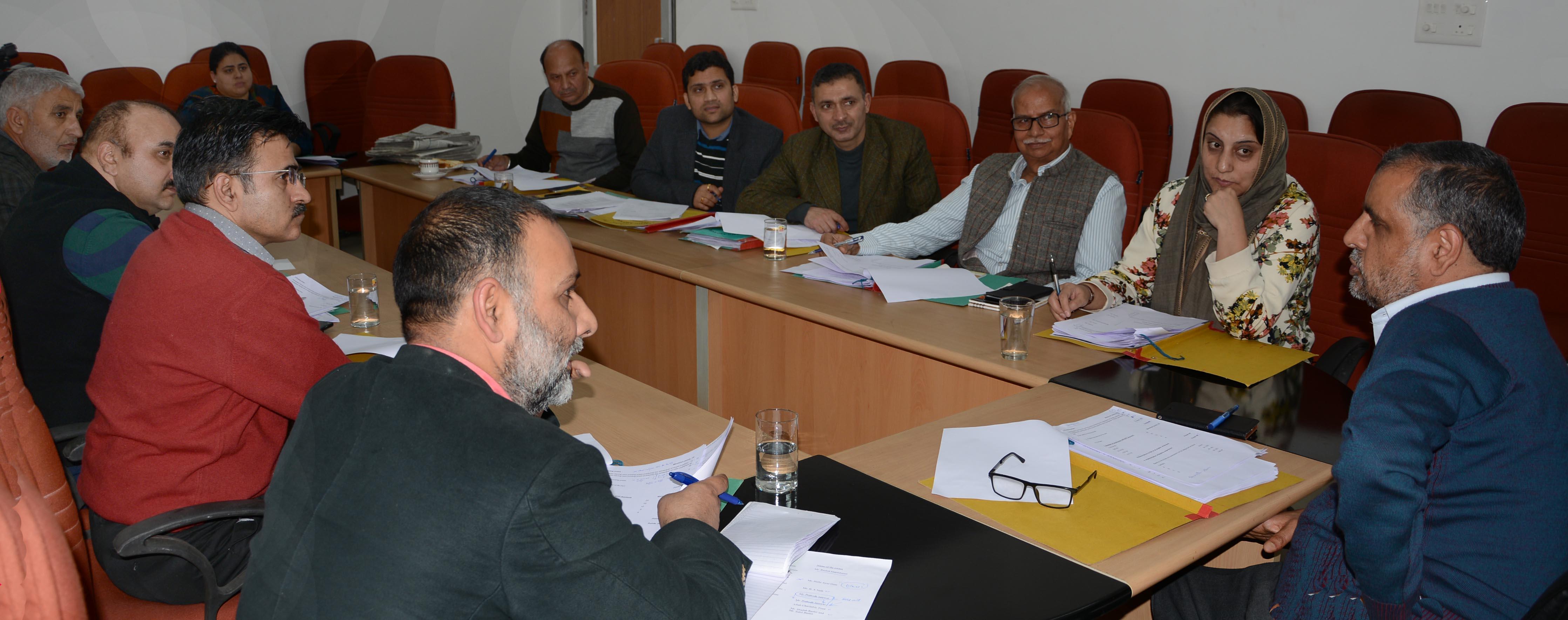 Calibrating Categorization Criteria:Director Information chairs meeting of official panel