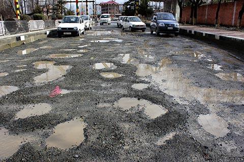 Newly macadamised roads could not sustain for weeks