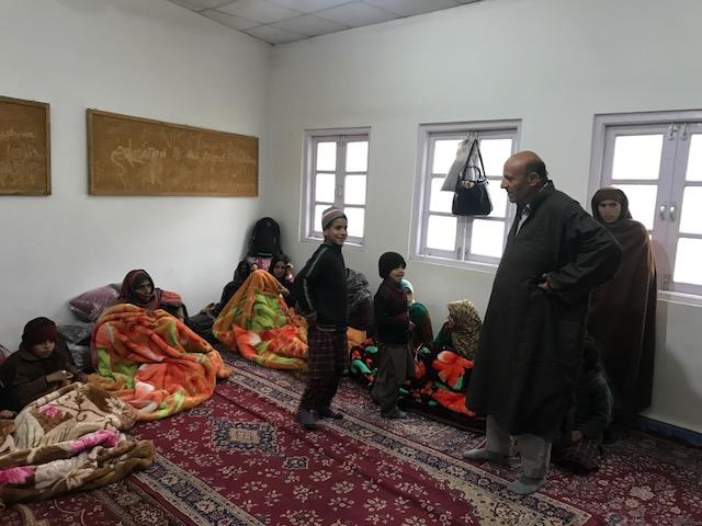 Er. Rasheed visits Uri victims of cross LoC shelling