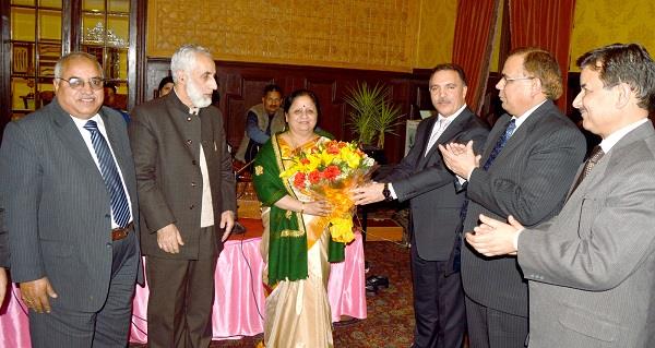 J&K Bank accords warm send-off to president