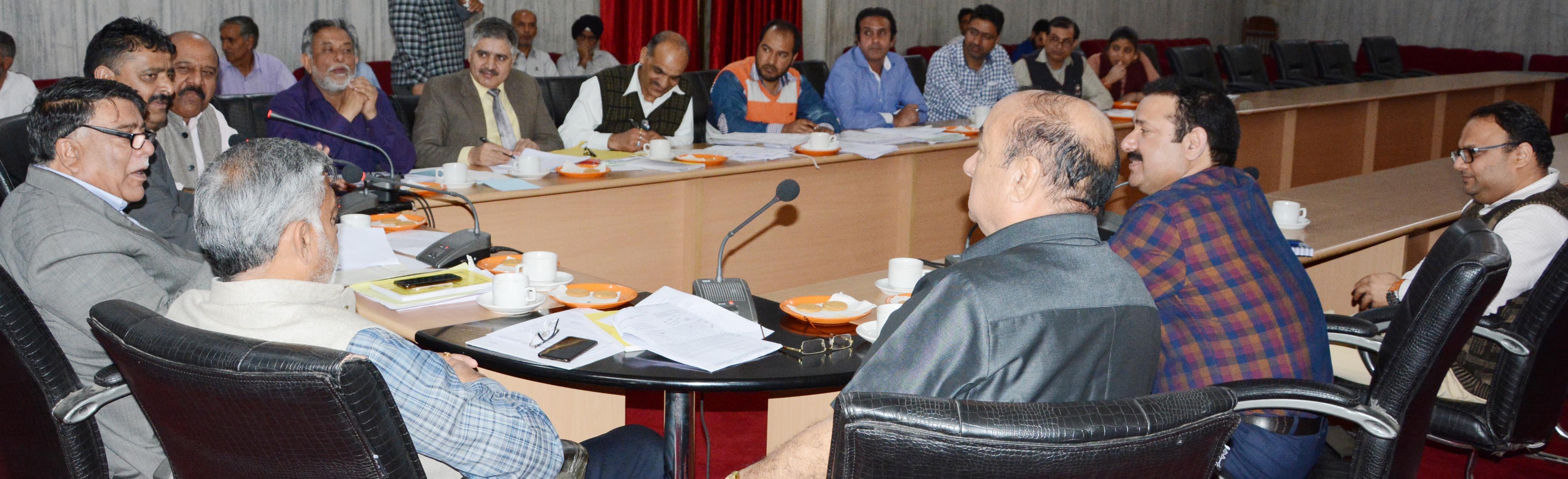Khurshid Alam chairs Privilege Committee meeting
