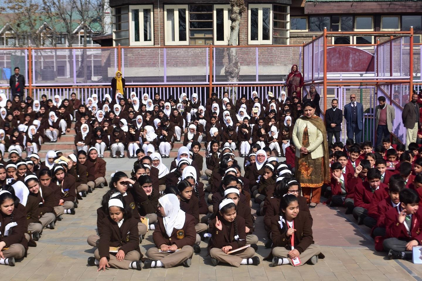 Schools in Central, northern districts reopen after winter vacation
