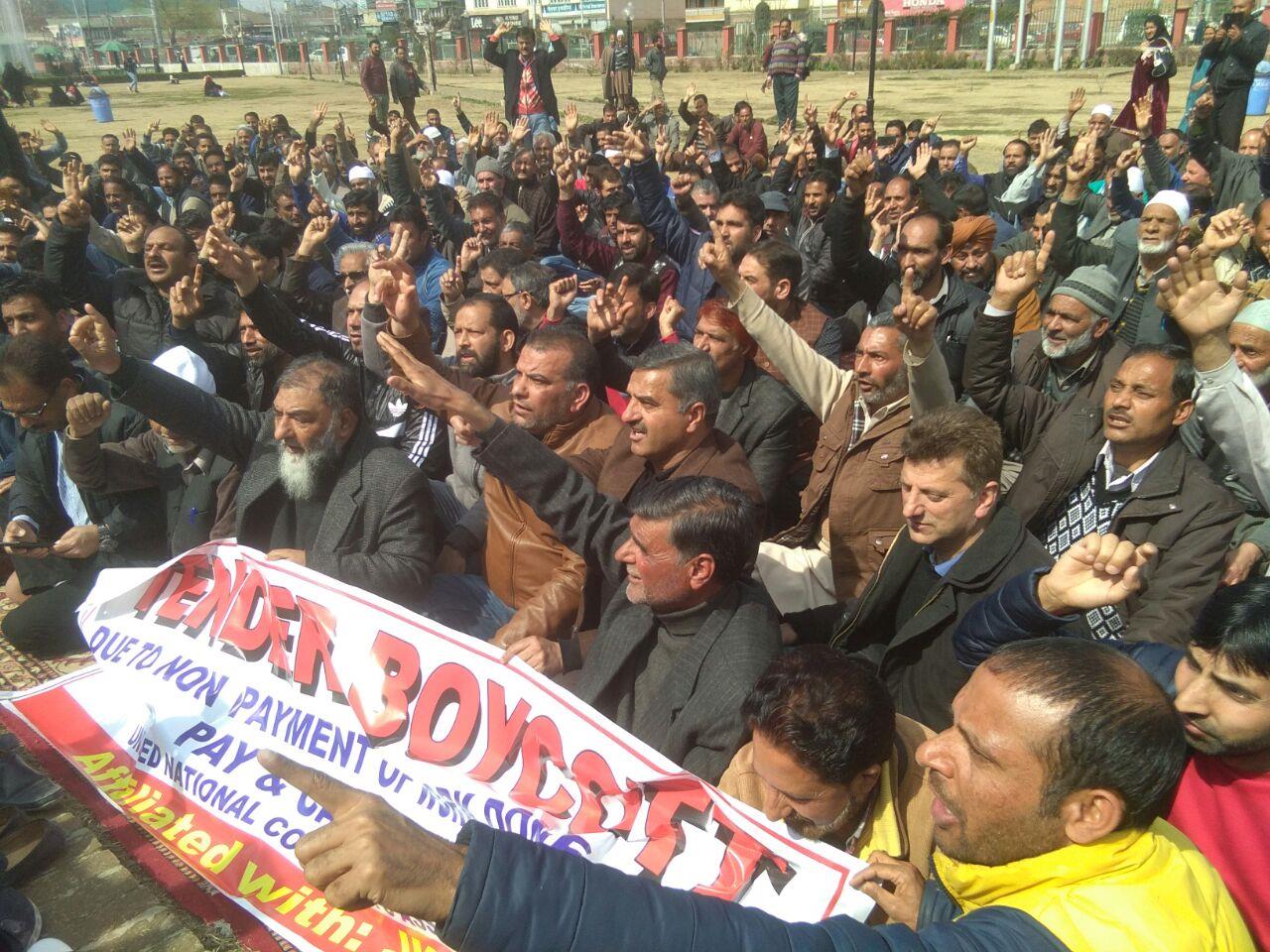 Contractors begins hunger strike to press for demands