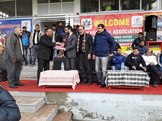 Second phase of MMS Memorial Football tournament starts in Srinagar
