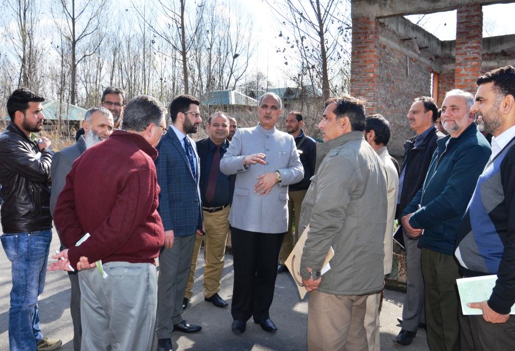Veeri visits Hajj house