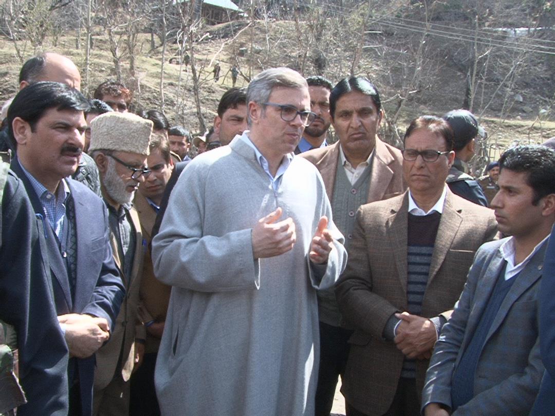 Omar seeks serious efforts to trace missing MBBS student