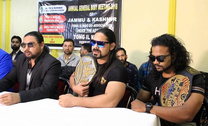 Wrestling championship on pattern of WWE from May 4