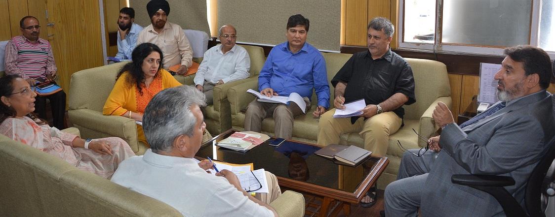 Govt mulls outsourcing MDM scheme: Altaf Bukhari