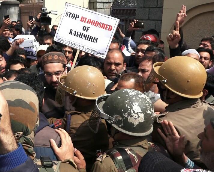 Shopian march: Mirwaiz defies house detention, arrested