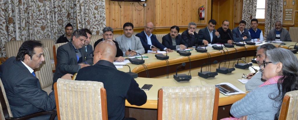 On directions of HC, Div Com reviews implementation of traffic regulation