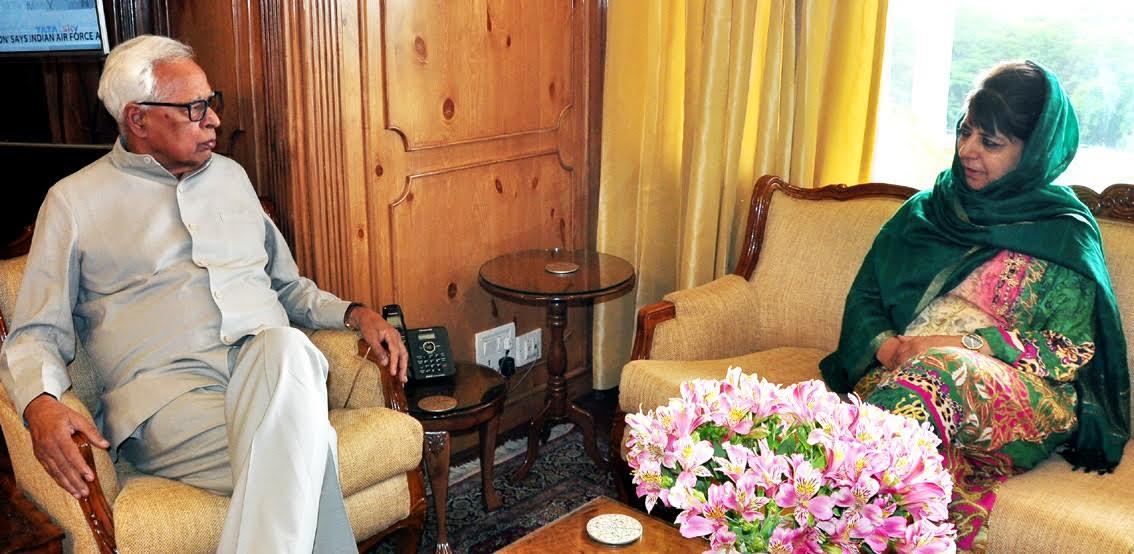 Chief Minister meets Governor