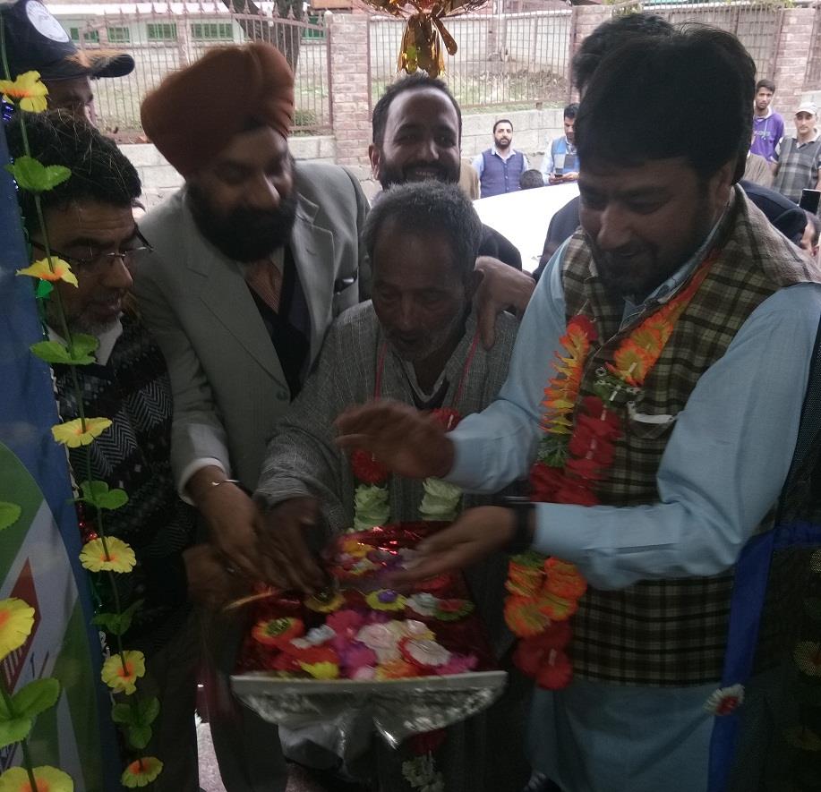 J&K Bank commissions ATM at Gonjipora