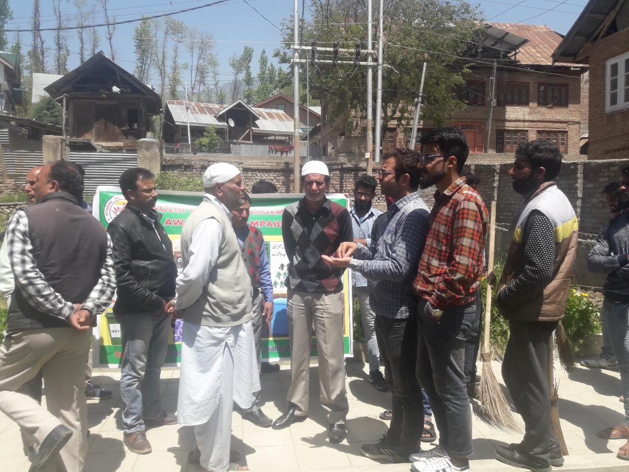 Gemini Group carries out cleanliness drive in collaboration with SMC at Zakura
